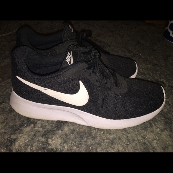 nike tanjun 30 nike tanjun 30